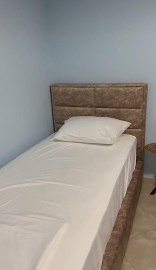 Guest House Andersoni Dhoma Plazhi Andersoni Shen Ded Gjoni Kültér fotó